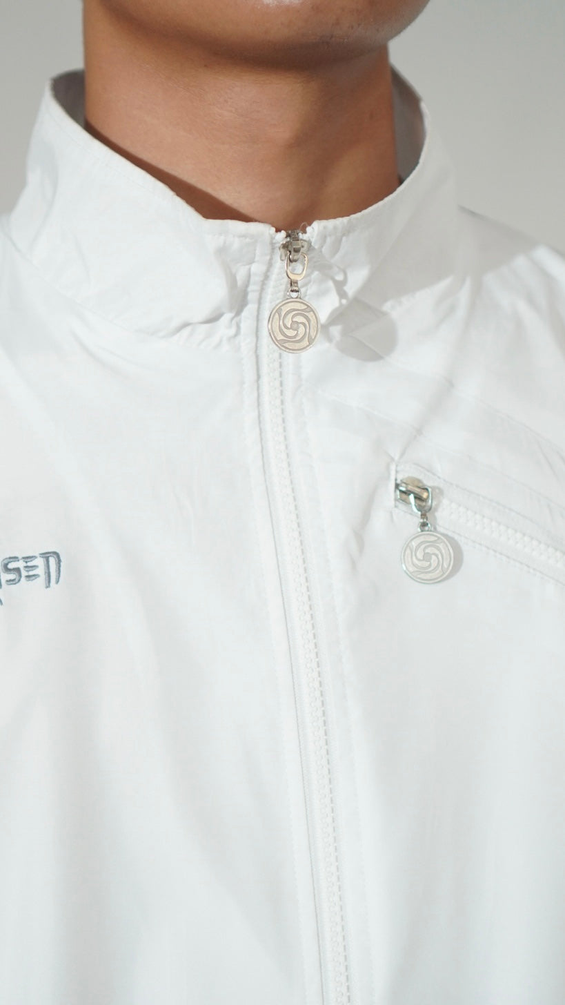 JJK COLLECTION : REFLECTIVE WINDBREAKER YUTA